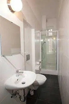 Hotel Goldmarie Gmbh Berlino